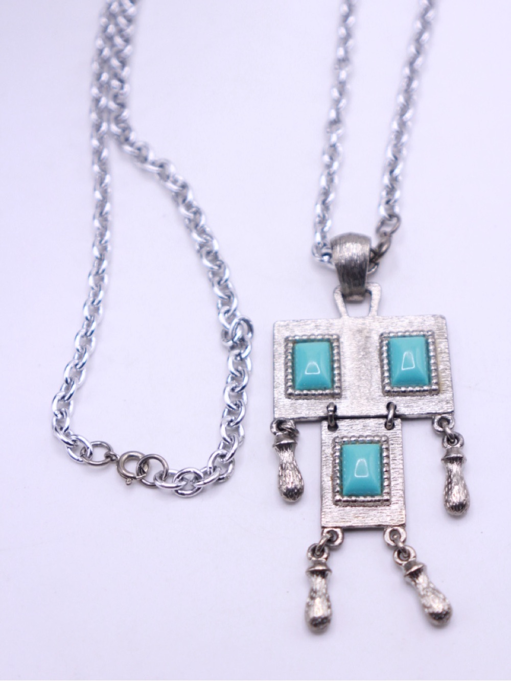 Sarah Coventry Silver-Tone Necklace with Turquoise tone Cabochons